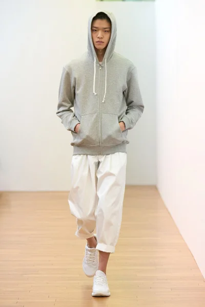 Look 20